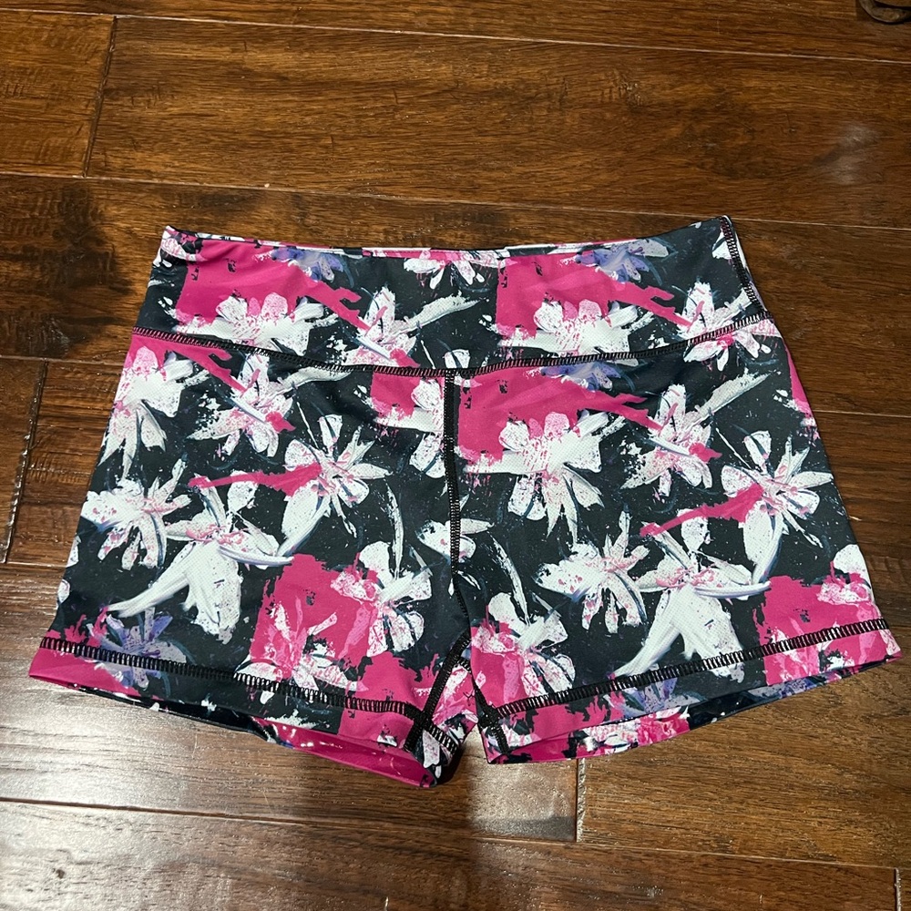 IAB short